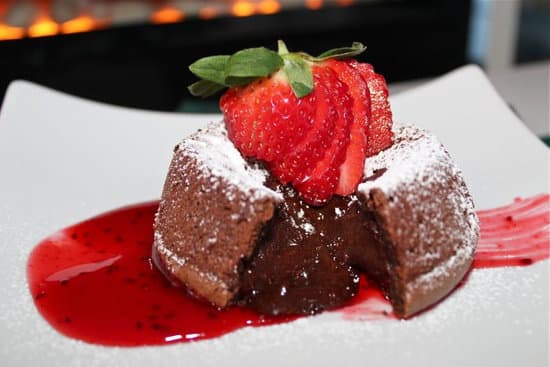 Chocolate Lava cake with strawberries