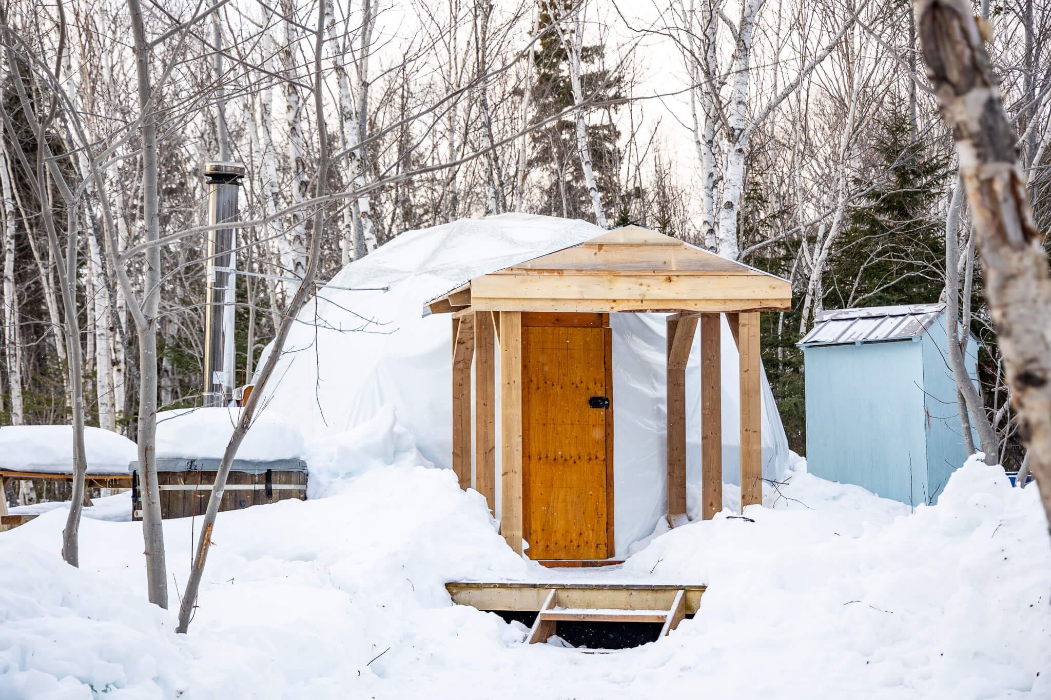 winter glamping