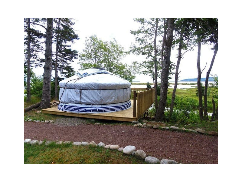 Stay-Yurts Little Blue Yurt exterior and deck