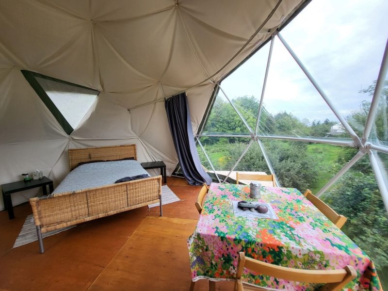 Stay-Domes