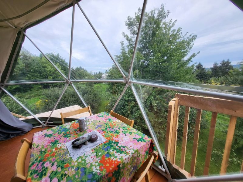 Stay-Domes