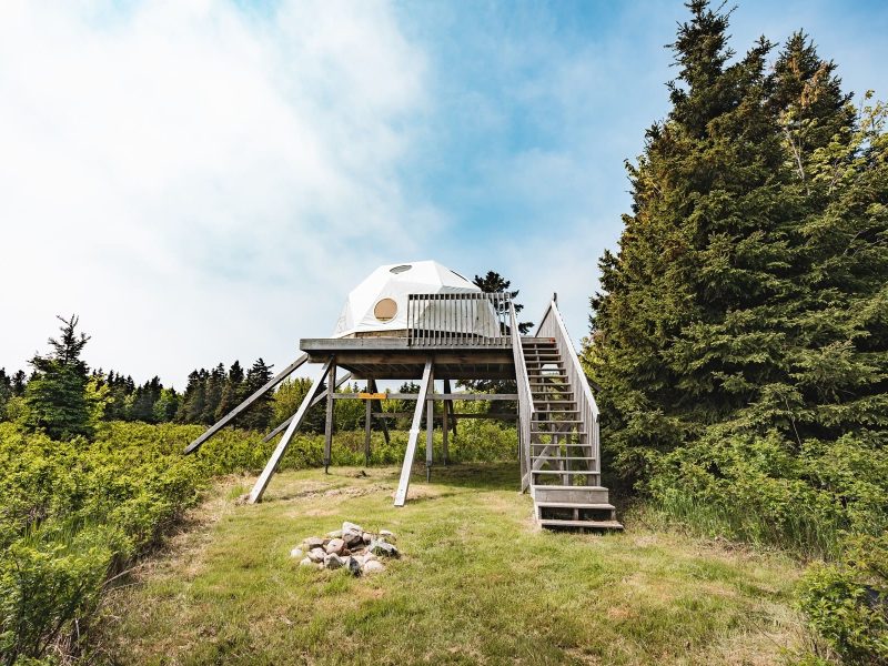 Stay-Domes