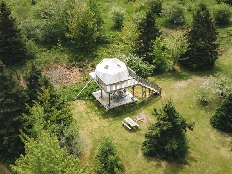 Stay-Domes