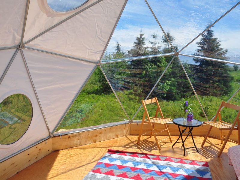 Stay-Domes