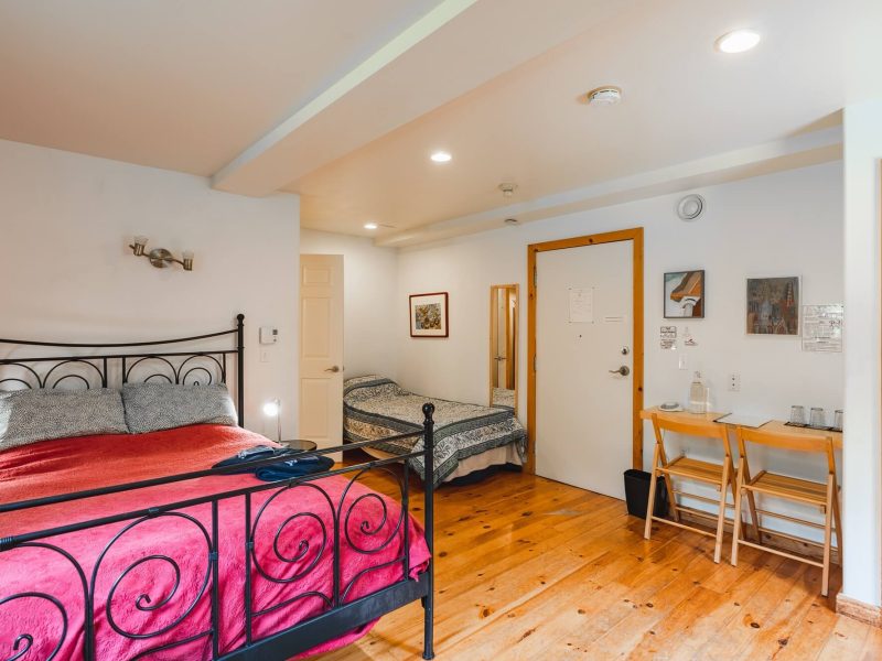 Stay-Lodge Lodge Room 5