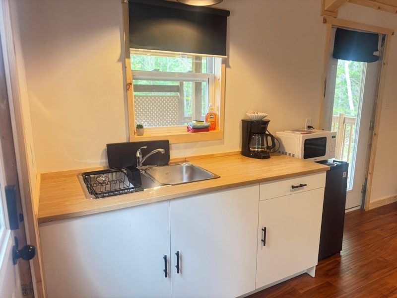 Little Red Chalet Kitchenette